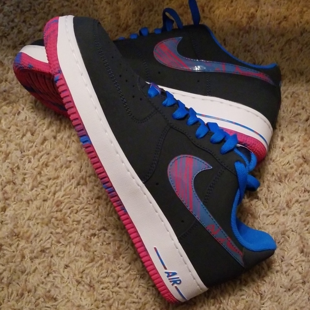 Nike Air Force One.